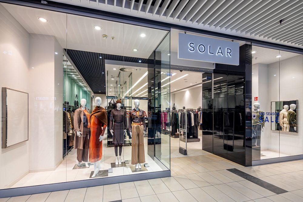 witryna lokalu solar