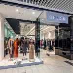 witryna lokalu solar