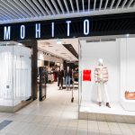 Wejście do salonu Mohito w Pasażu Grunwaldzkim