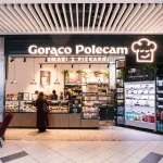 kawiarnia gorąco polecam w pasażu grunwaldzkim