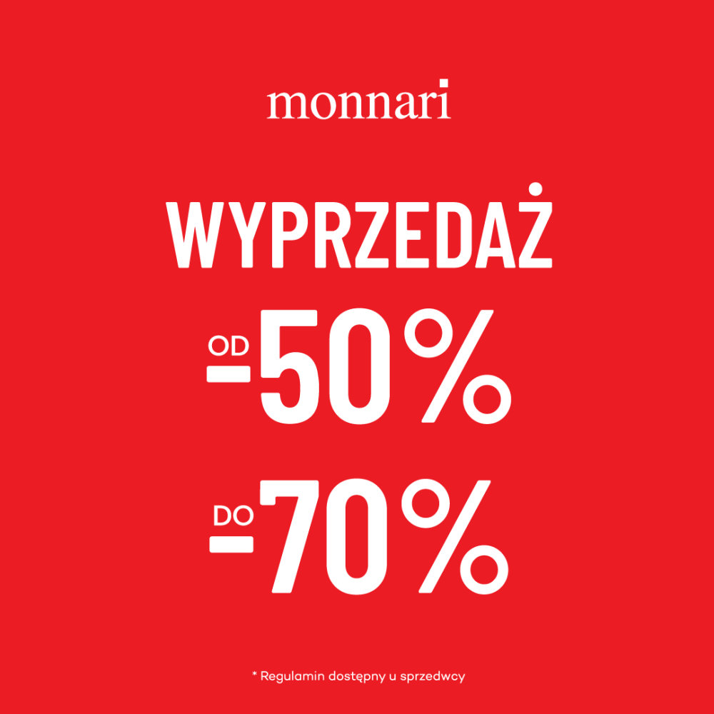 Plakat reklamowy Monnari na czerwonym tle informujący o wyprzedaży. Białe napisy przekazują informację o rabatach od 50% do 70% oraz dostępności regulaminu u sprzedawcy.