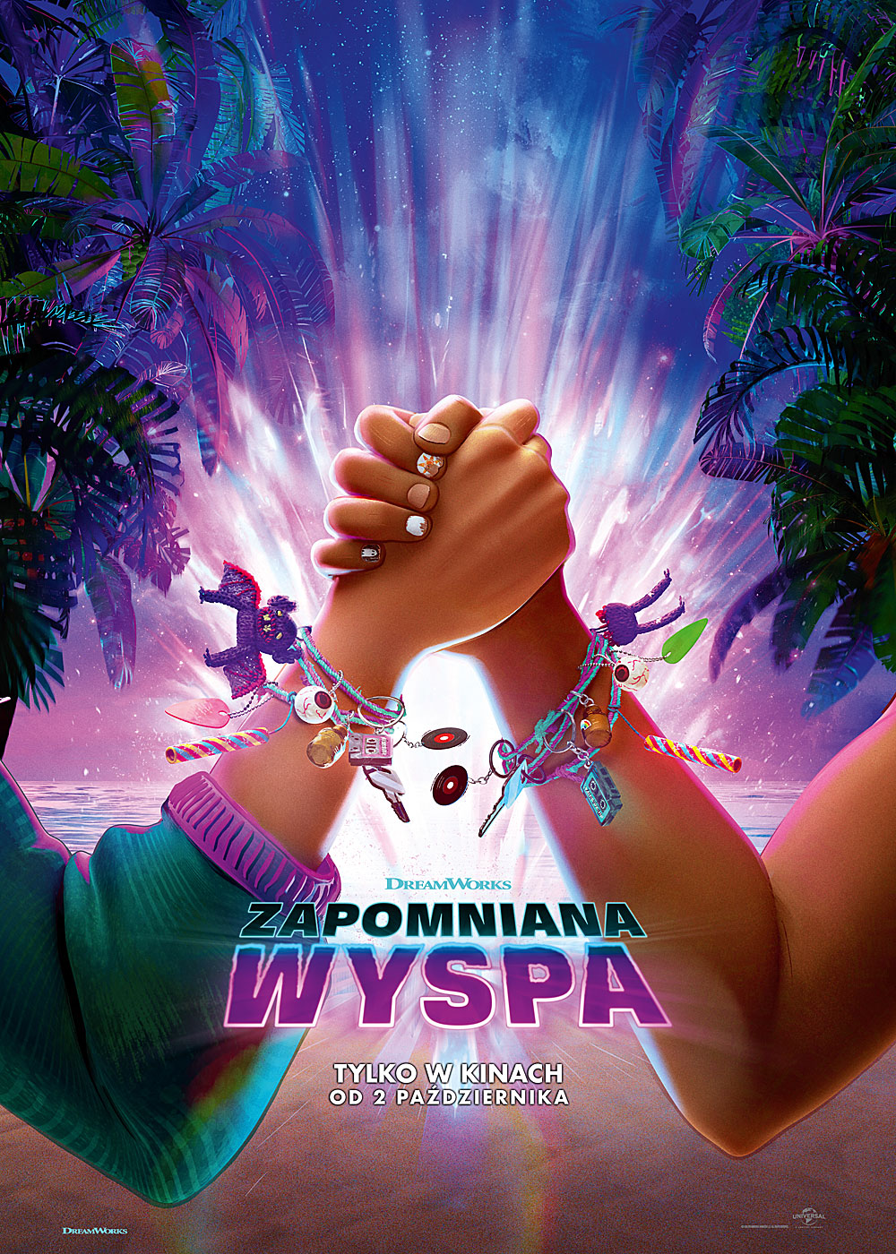 Grafika promocyjna filmu animowanego DreamWorks „Zapomniana wyspa”. Na tle oświetlonym jasnym, fioletowo-różowym blaskiem, palm i plaży dwie osoby stają do siłowania się na ręce, chwytając się mocno za dłonie. Ich nadgarstki ozdobione są bransoletkami z zawieszkami. W centralnej części widoczny jest tytuł filmu „Zapomniana wyspa” oraz informacja „Tylko w kinach od 2 października”.