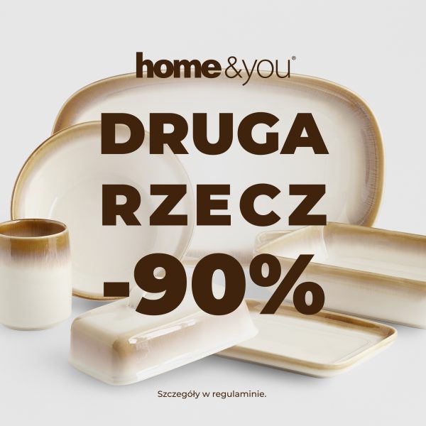 Elegancka kremowo-brązowa ceramika kuchenna w tym miski i naczynia do zapiekania z dużym brązowym napisem Druga Rzecz -90% w grafice home and you dla Pasażu Grunwaldzkiego we Wrocławiu